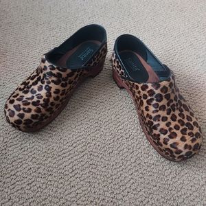 Sanita clogs cowhair leopard print 39